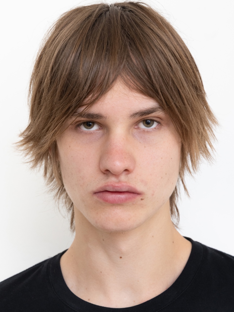 noé L